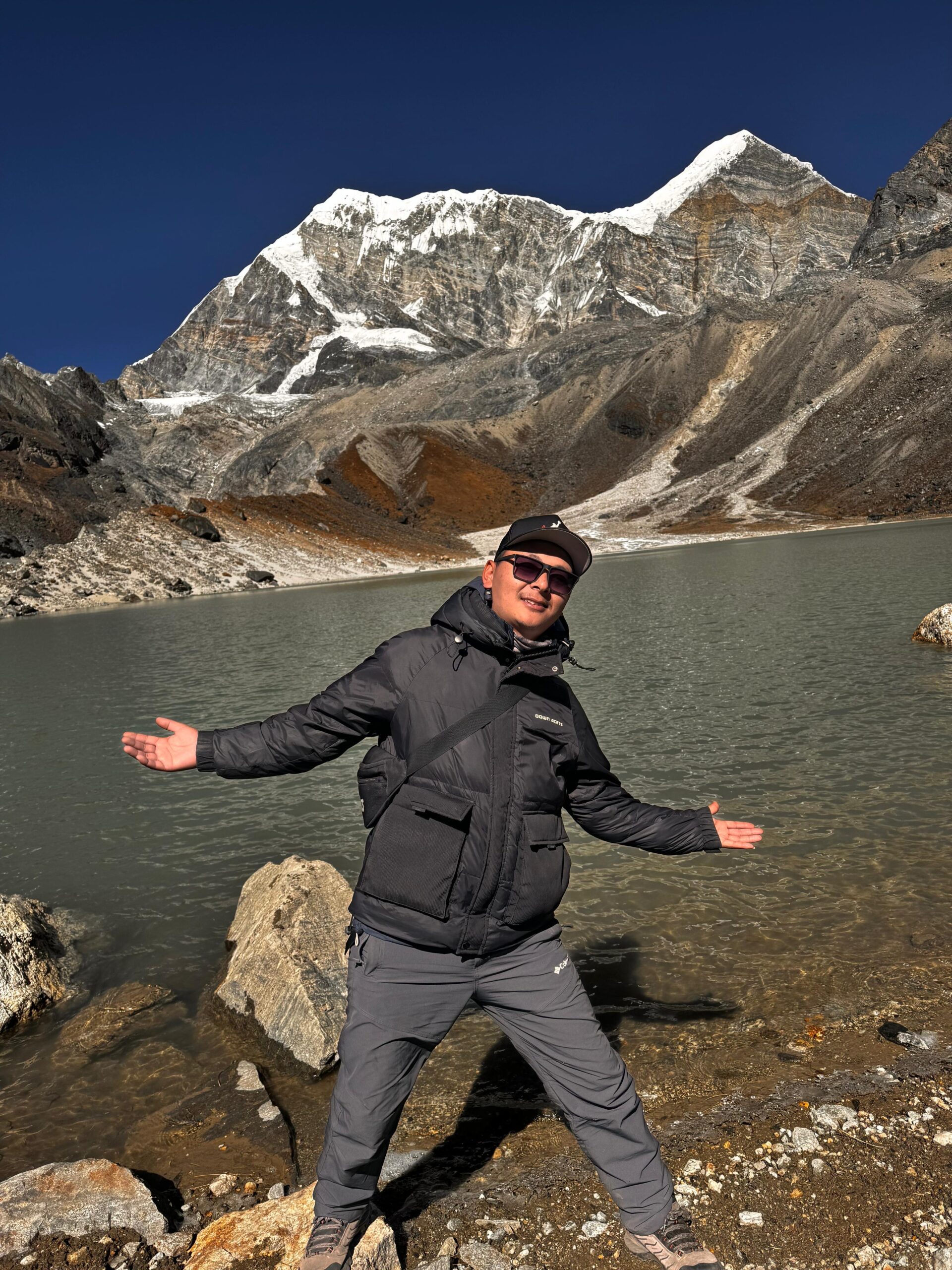 Ang Phurba Sherpa (AP)